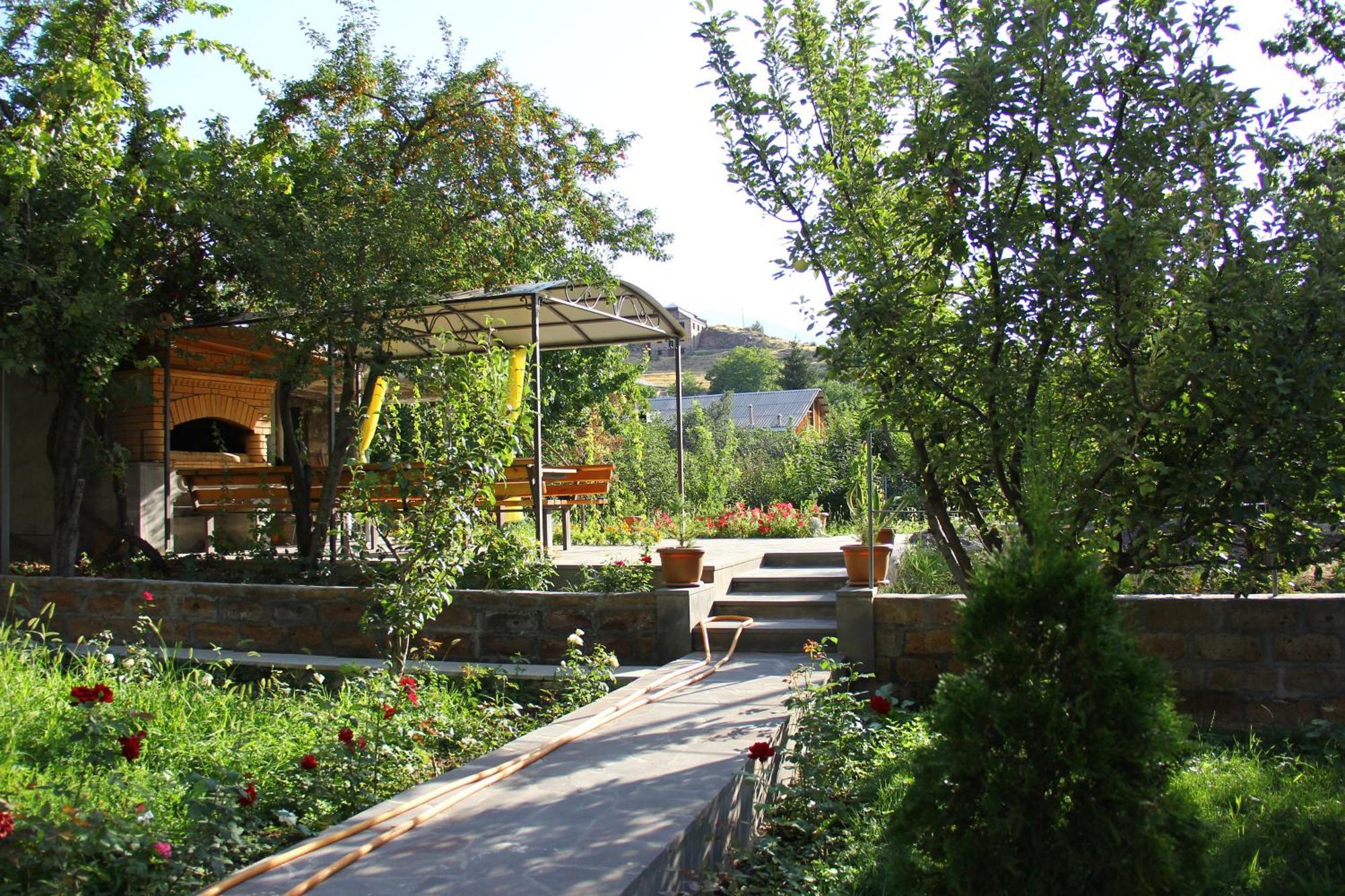 Guest House Hasmik Yeghegnadzor Dış mekan fotoğraf